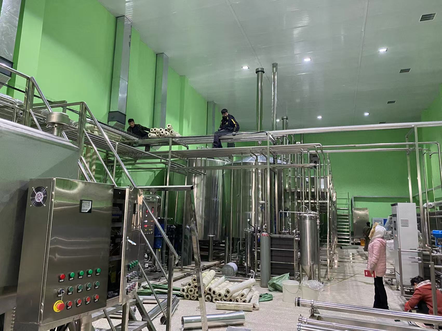 肇庆精酿啤酒设备厂—精酿啤酒设备制造：传承工艺与创新科技的交融